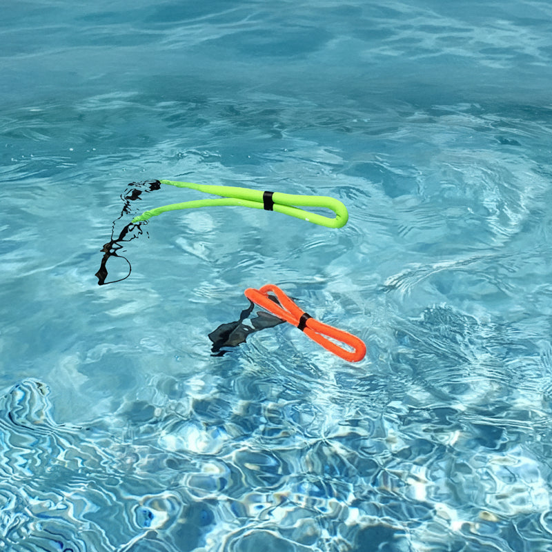 Floating straps on the surface of the water